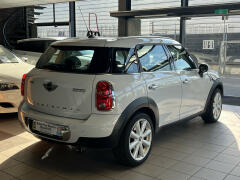 MINI-Countryman |-12