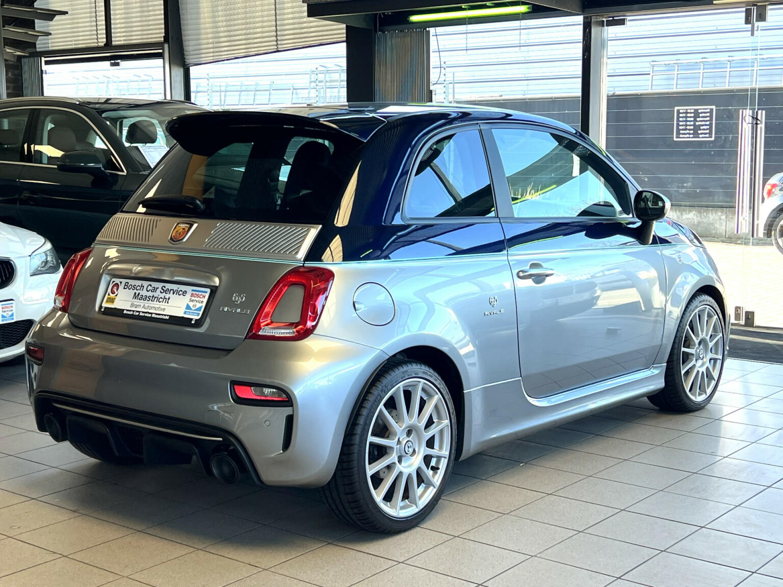 Abarth-695-42